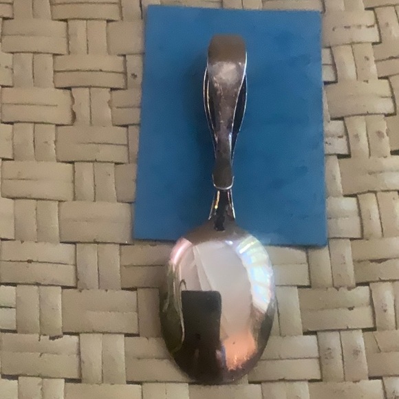 ADORABLE VTG BABY SILVER SPOON CURVED HANDLE - Picture 2 of 3